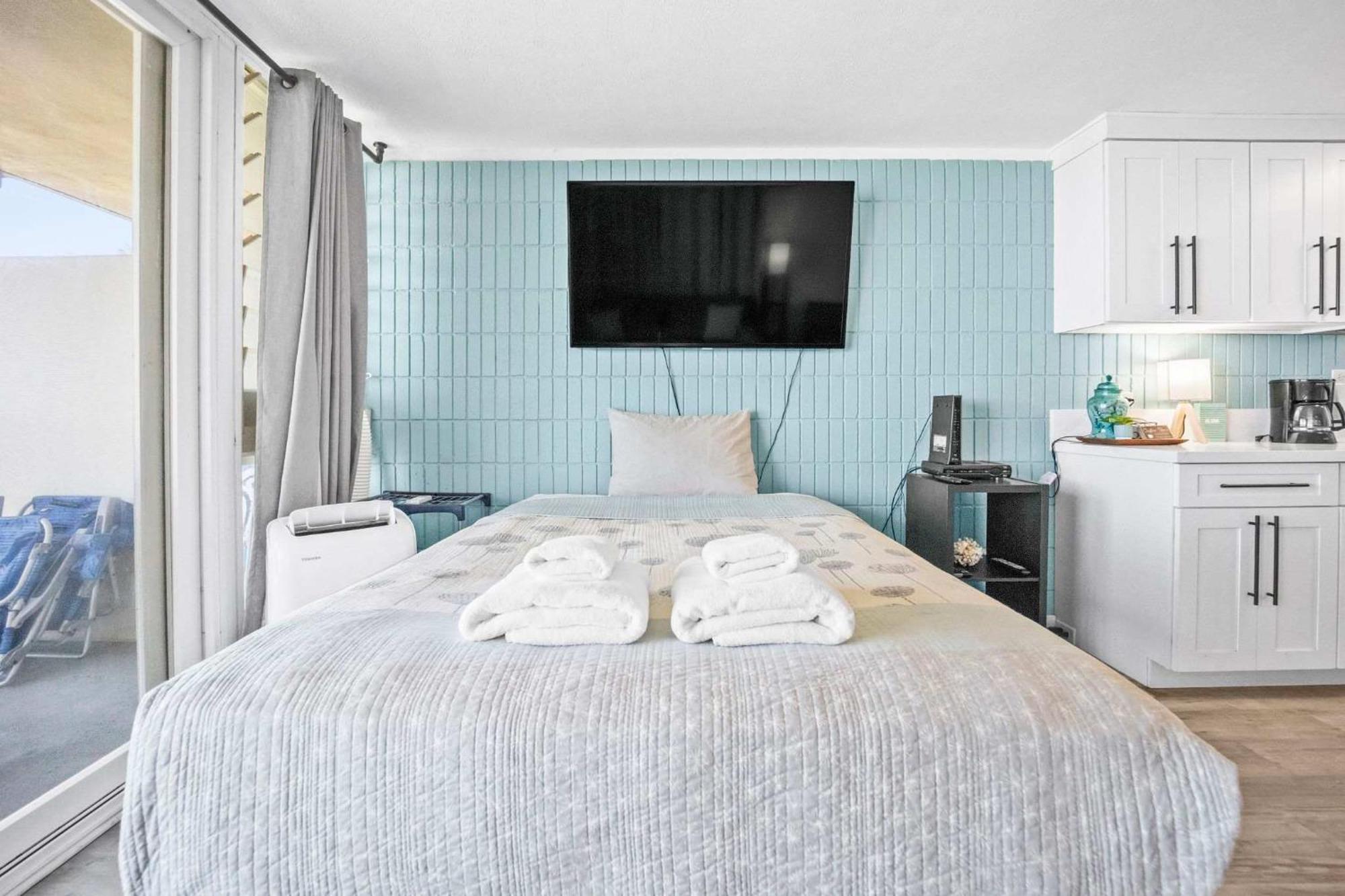 Beautiful Beachfront Condo 拉耶 外观 照片