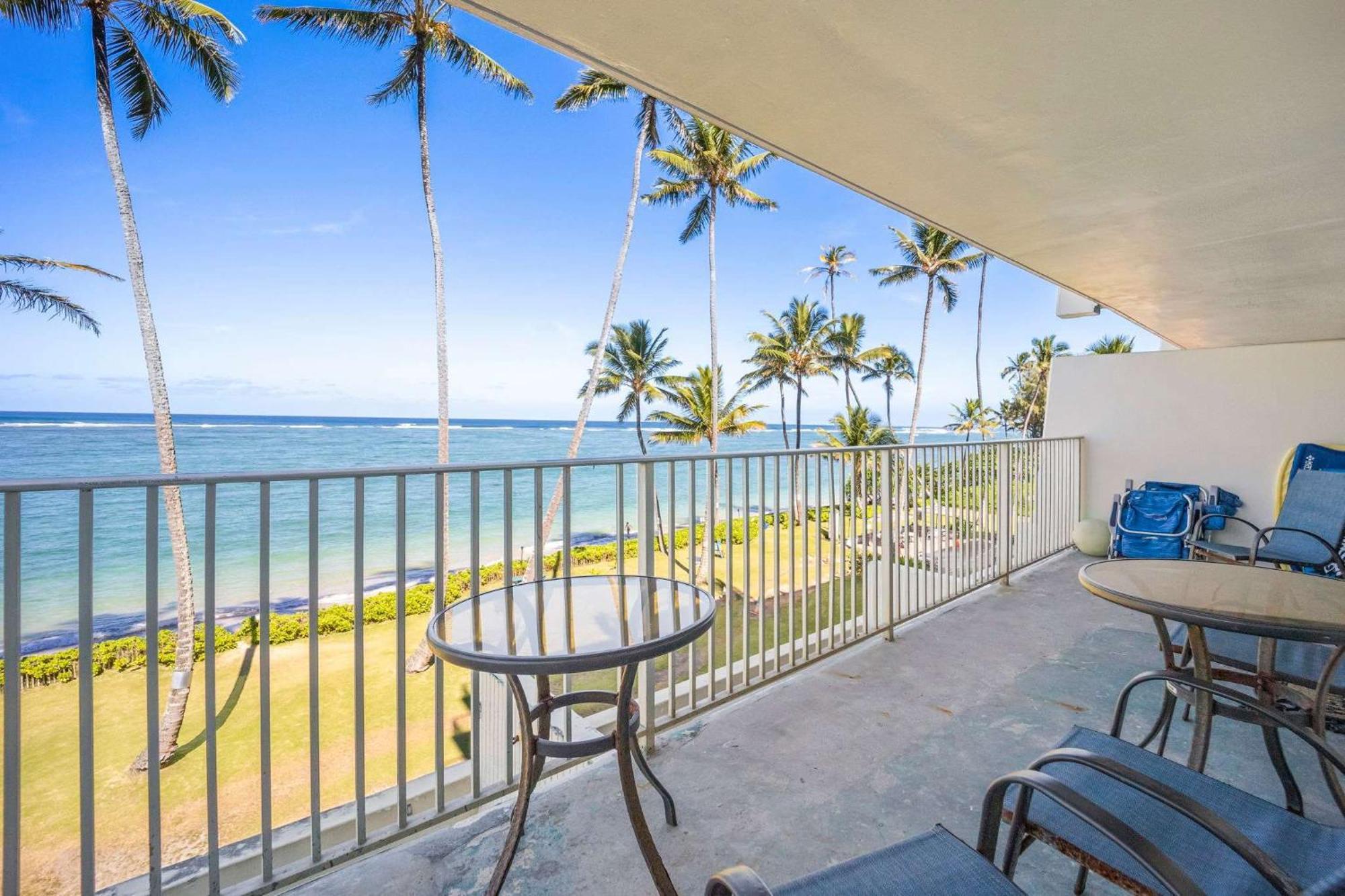 Beautiful Beachfront Condo 拉耶 外观 照片